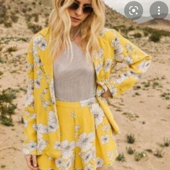 Cleobella Jackets & Blazers - Cleobella Yellow & White Floral Button Jacket / Blazed Medium nwt